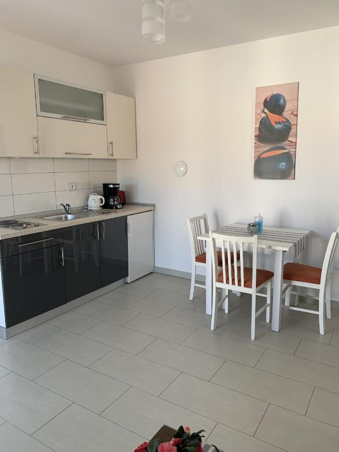 Apartments Epidaurus ツァヴタット エクステリア 写真