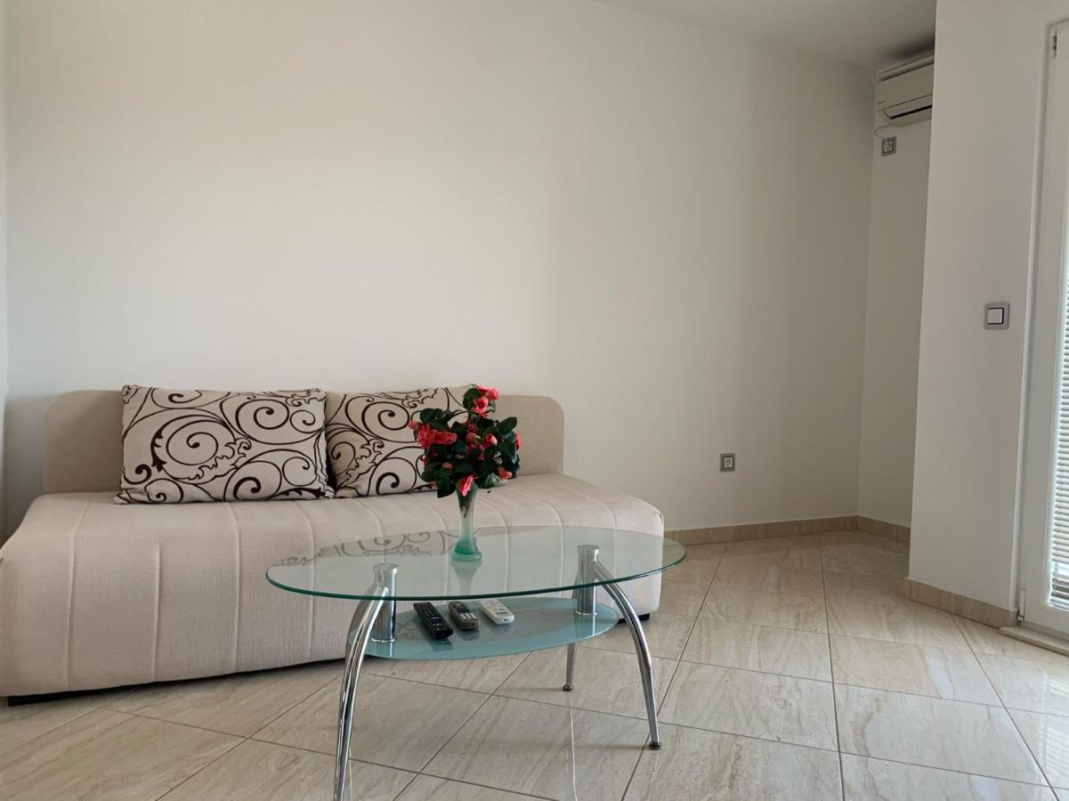 Apartments Epidaurus ツァヴタット エクステリア 写真