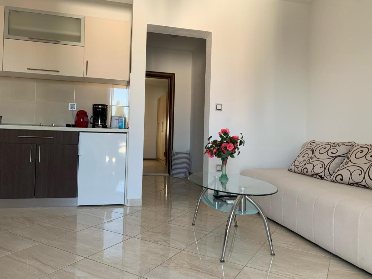 Apartments Epidaurus ツァヴタット エクステリア 写真