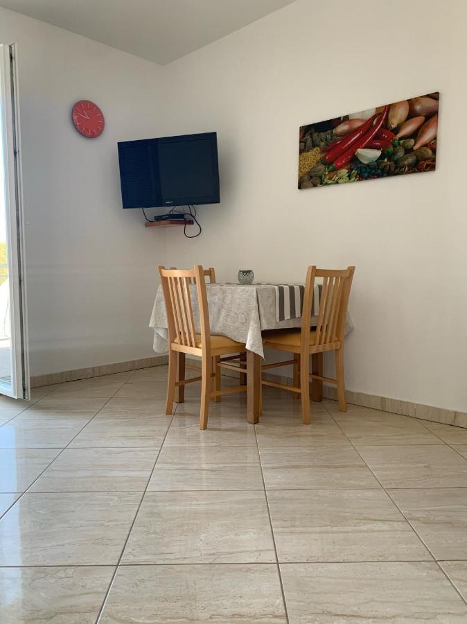 Apartments Epidaurus ツァヴタット エクステリア 写真