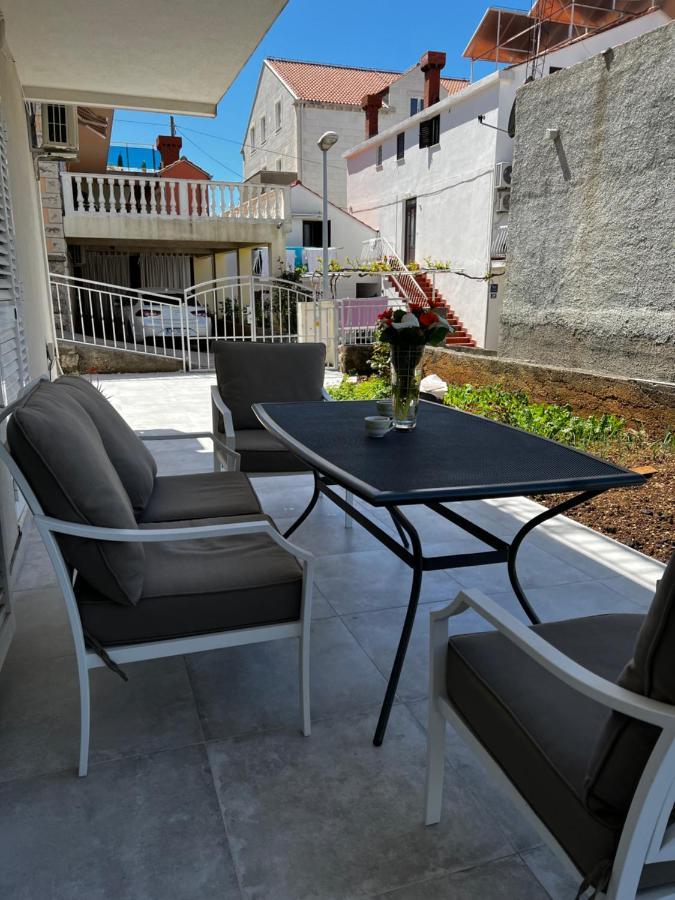Apartments Epidaurus ツァヴタット エクステリア 写真